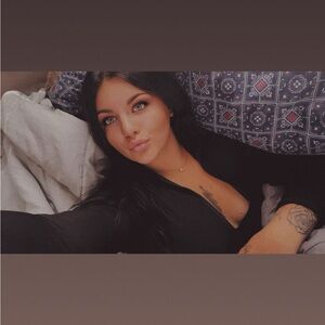 Meet your Posher, Jersey